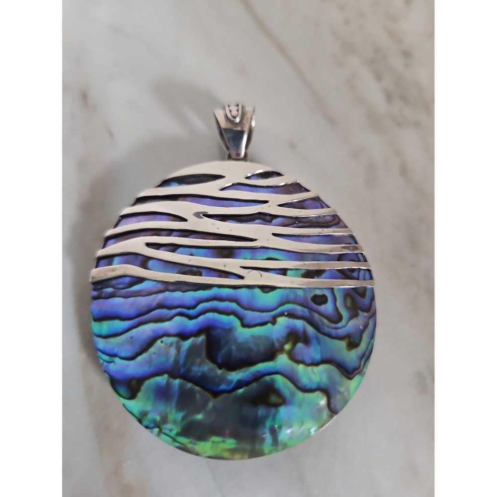 Sterling Silver Abalone Shell Large‎ Circular Pendant